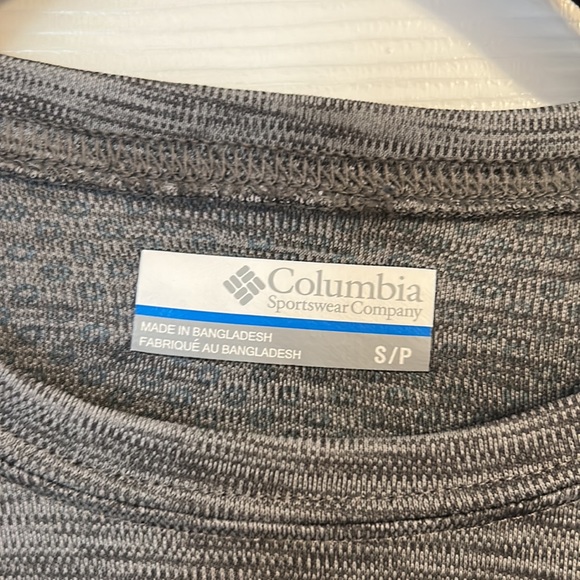 Men’s Columbia long sleeve shirt - Picture 3 of 6